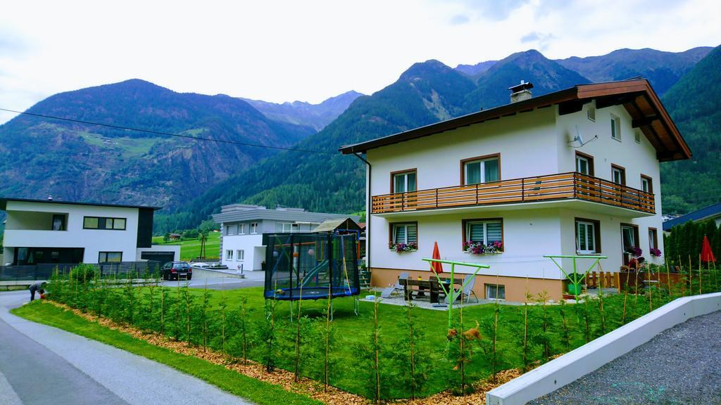 Appartement Haus Attos à Umhausen Extérieur photo